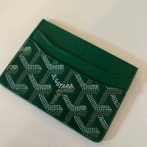 Korthållare grön  - Ingen storlek ny