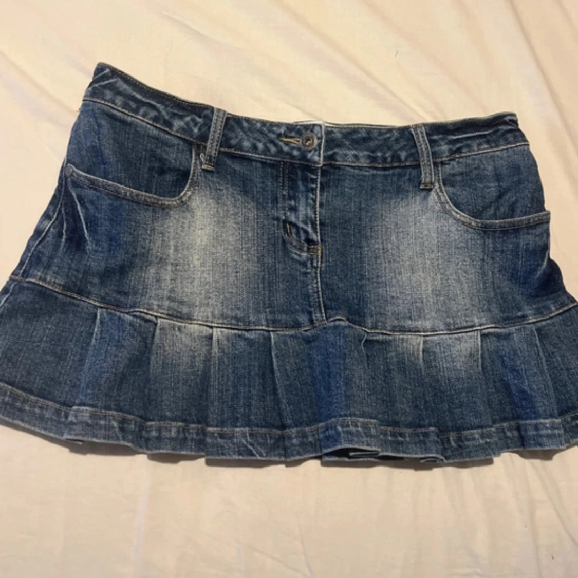 2000s Low waist Denim skirt 