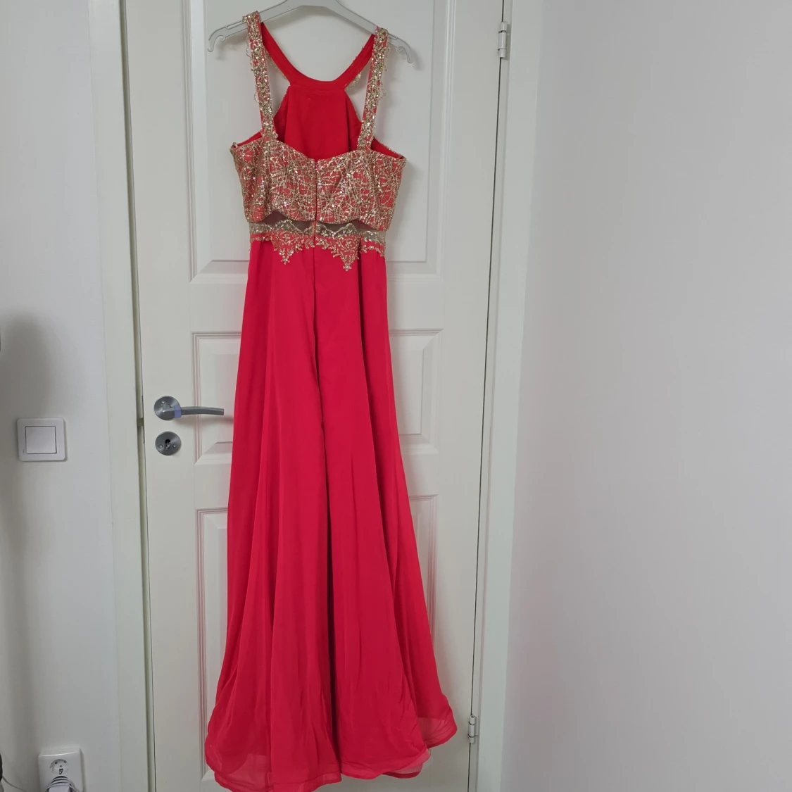 Orange långklänning med guldglitter - 2