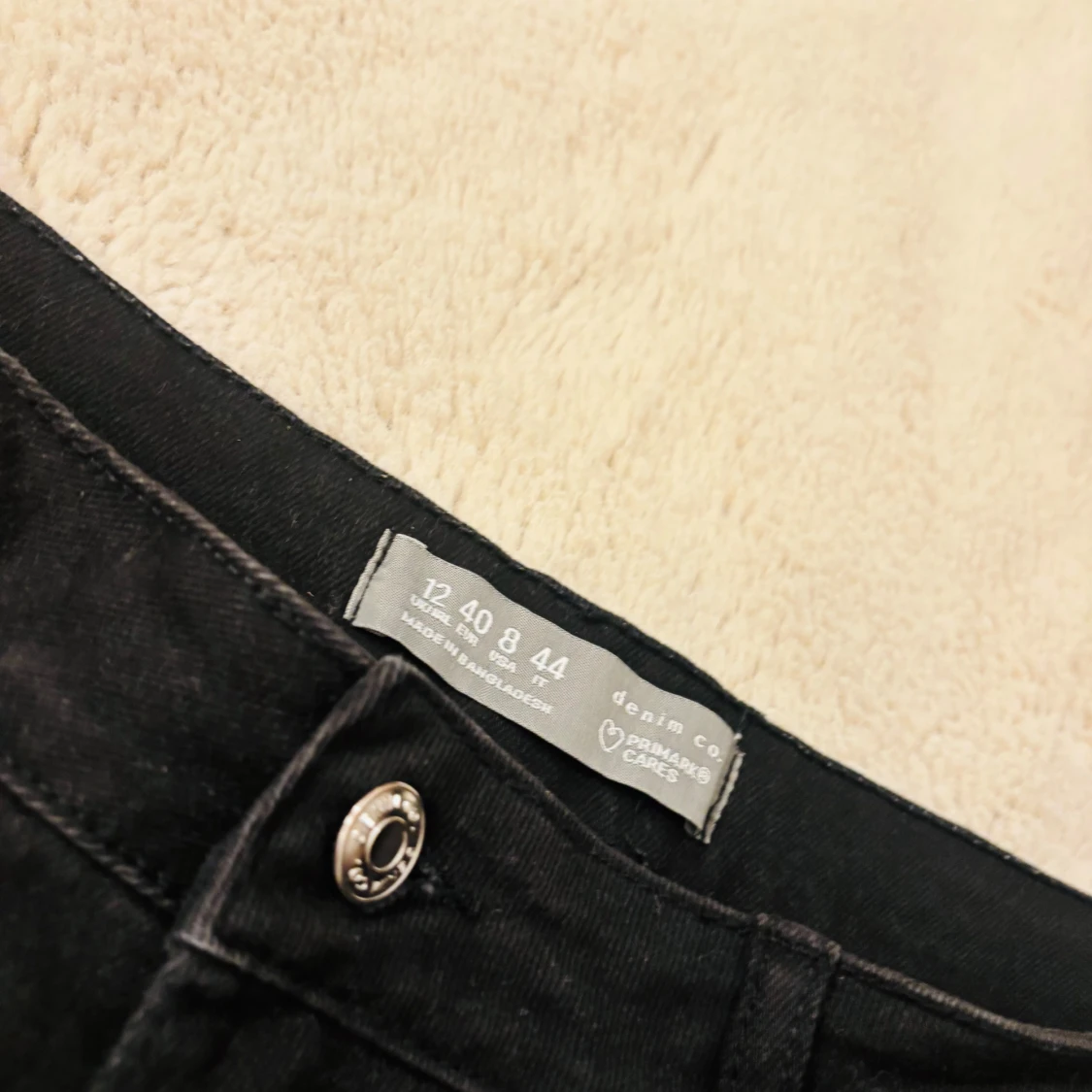 Svarta jeansshorts från Primark - 3