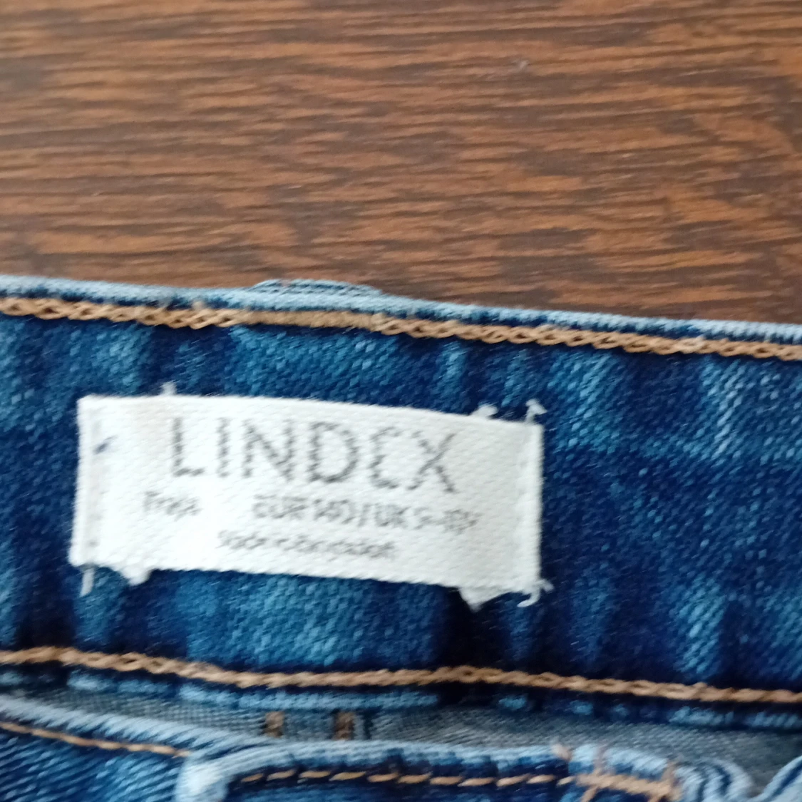 Blå jeans från Lindex med raka ben - 1