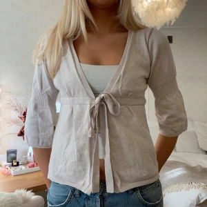 Beige kofta - Jätte söt kofta till hösten!!❤️