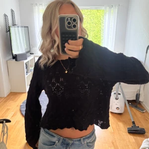 Stickad tröja - Jättefin tröja från vila, inga synliga defekter!❣️