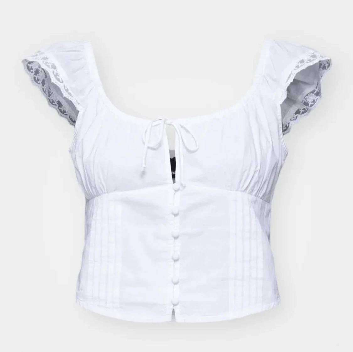 SÖKER från Gina i strl XS eller S