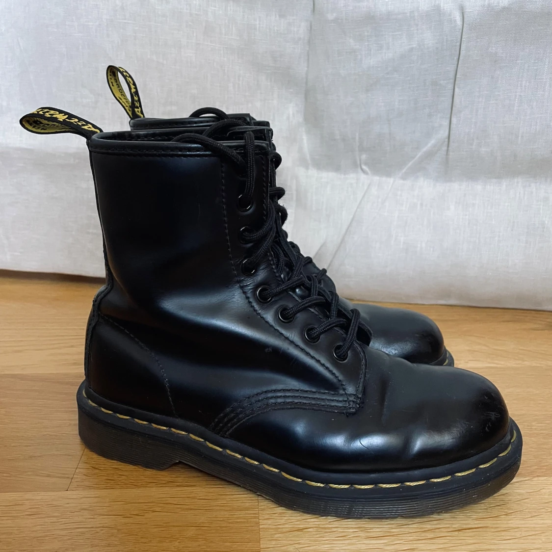 Svarta Dr. Martens boots i skinn - 3