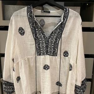 Blus zara - Nästan aldrig använd, storlek s, från zara💗💗