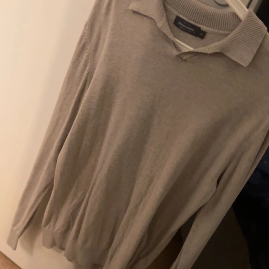 Långärmad tröja beige