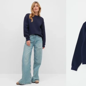 Mörkblå sweatshirt från gina - mysig tröja🥰