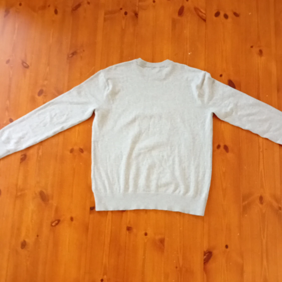 Grå tröja från 157 - 1
