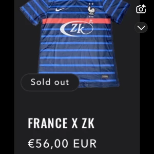Frankrike Fotbollströja - ZK tröja med Frankrikes landslag, skick 9/10. Köpt för cirka 600kr, slutsålda överallt (släpptes endast 4) pris kan diskuteras