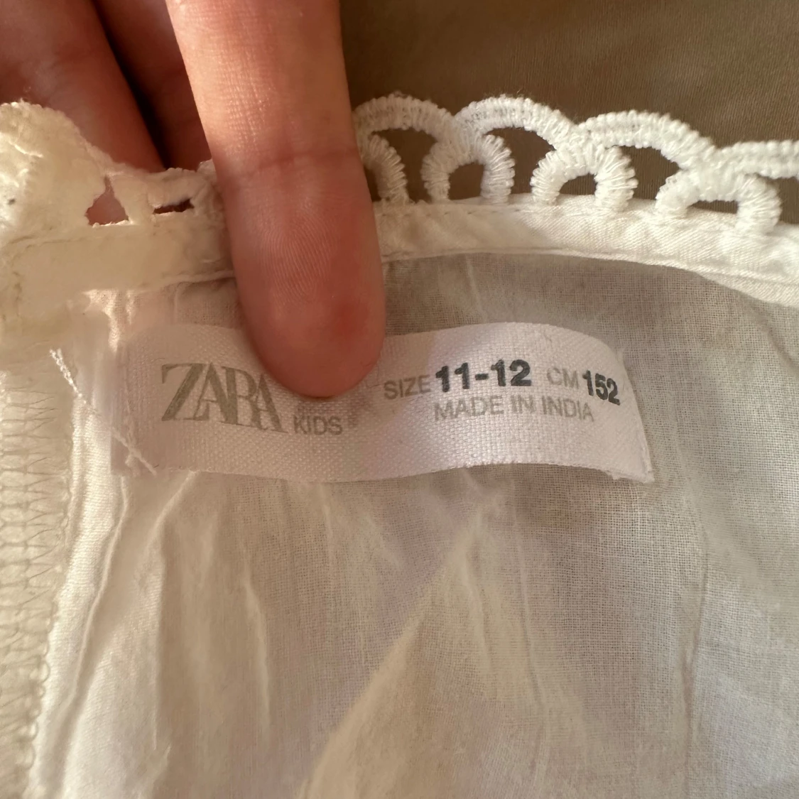 Vit spetsblus från Zara - 1