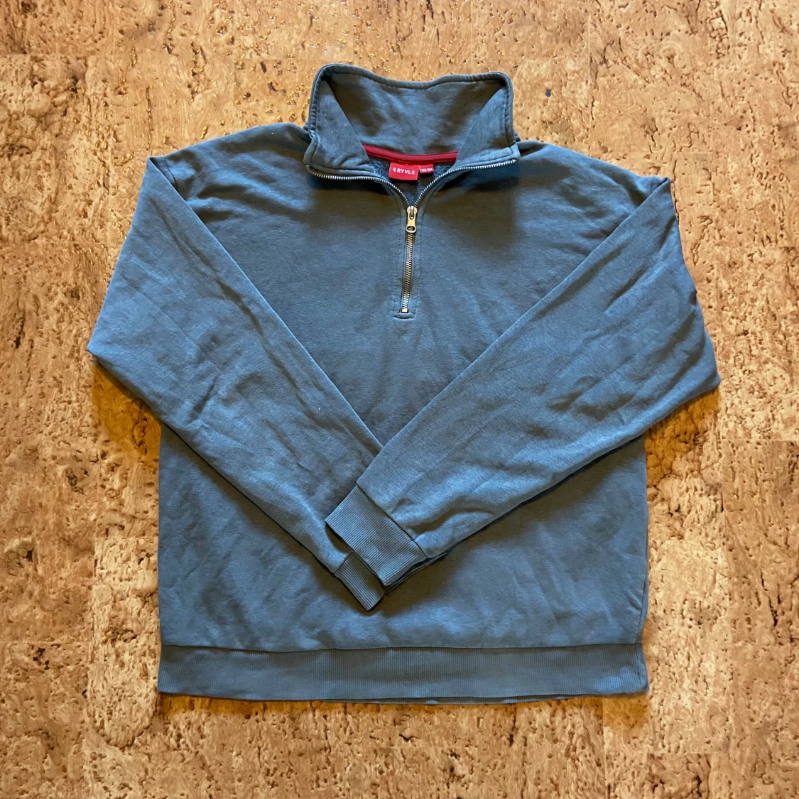 Grå half zip tröja från RYVLS - 3