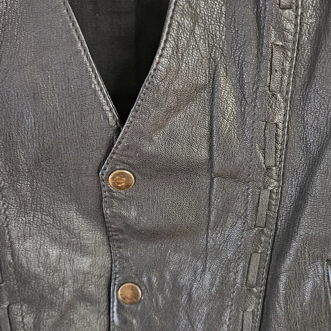 Svart skinnväst från Original Style - 3