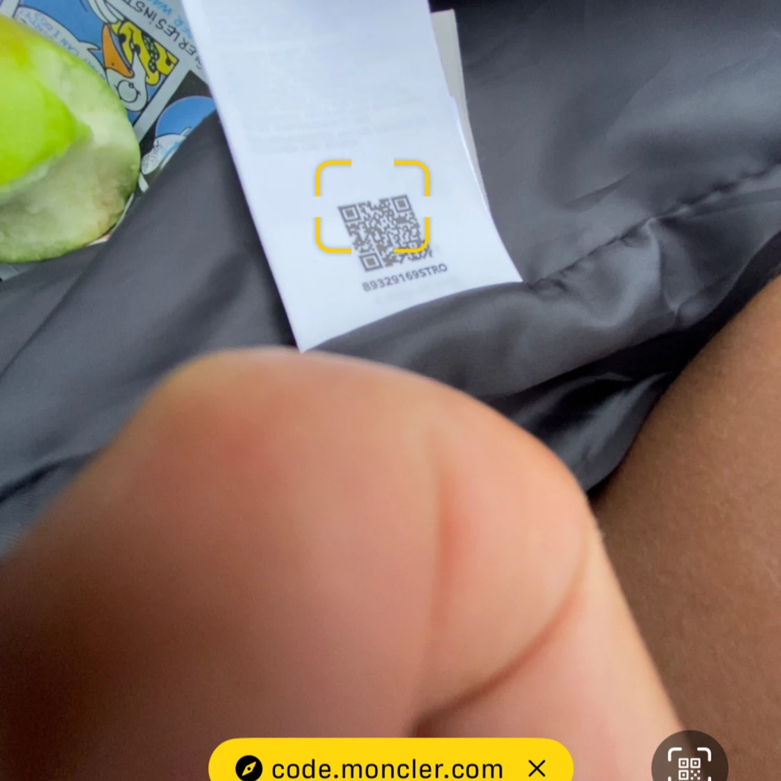 Svart Moncler dunjacka - 3