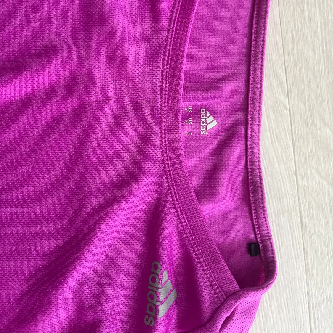 Långärmad rosa träningströja från  Adidas - 2