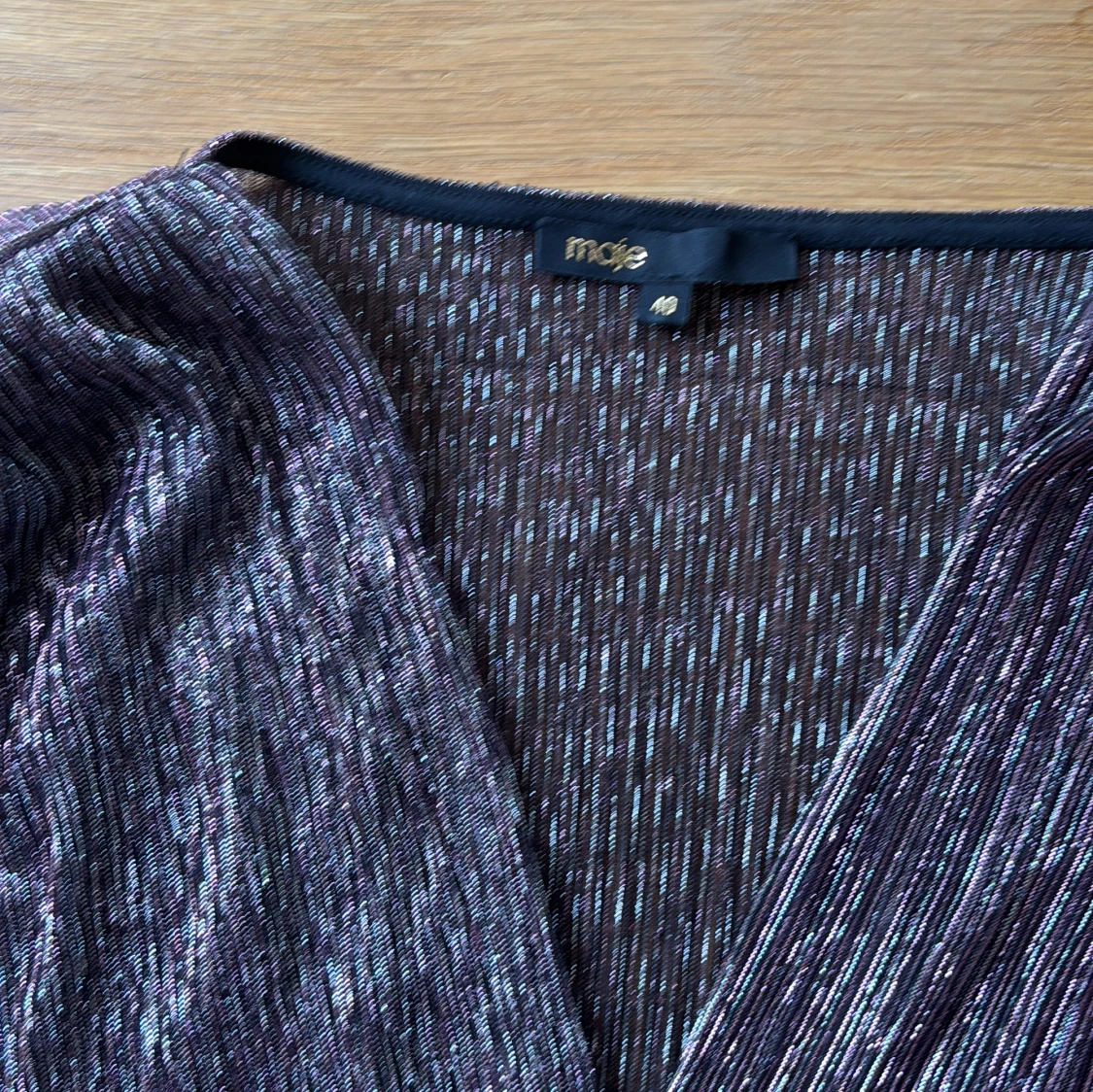 Glittrig långklänning från Maje - 1