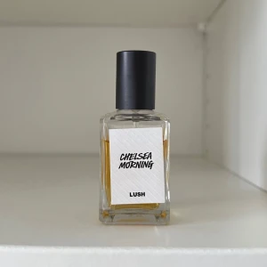 Lush Chelsea Morning parfym 30 ml - Se bild för kvarstående mängd