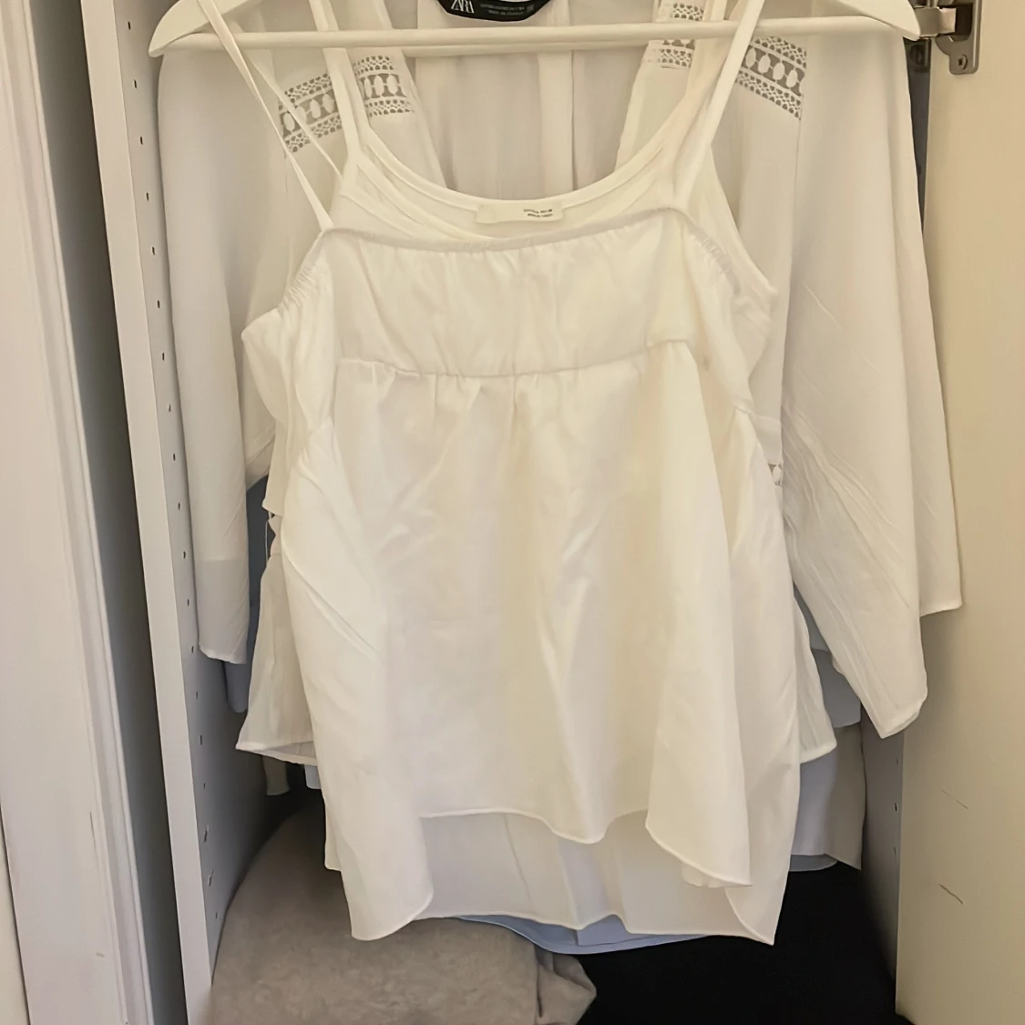 Vit volang-linnetopp från Zara - 1