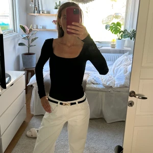 Body - Långärmad body från hm helt ny med prislapp kvar