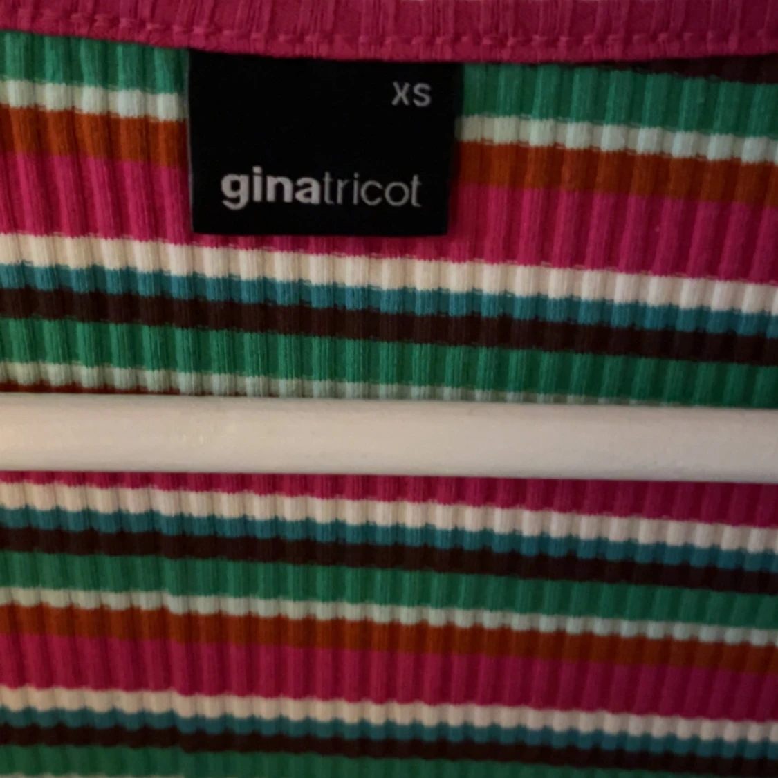 Randig croppad kofta - 2