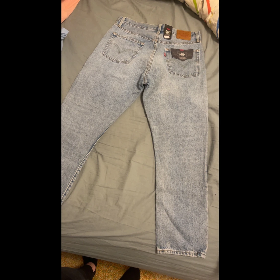 Levi's 501 Cropped jeans i ljusblå denim - 1