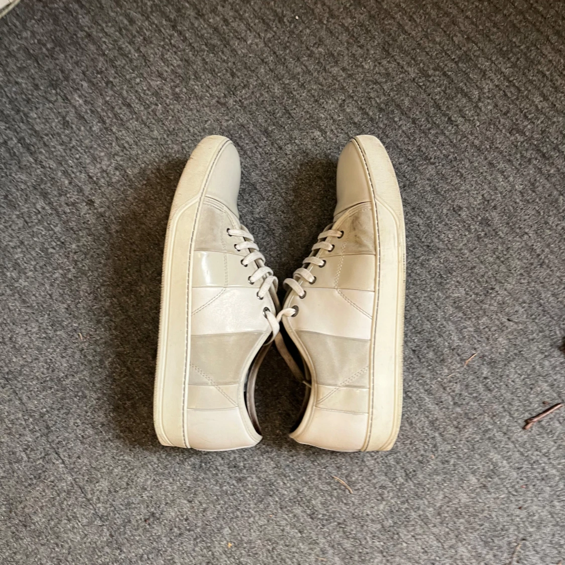 Grå vita lanvins  - 1