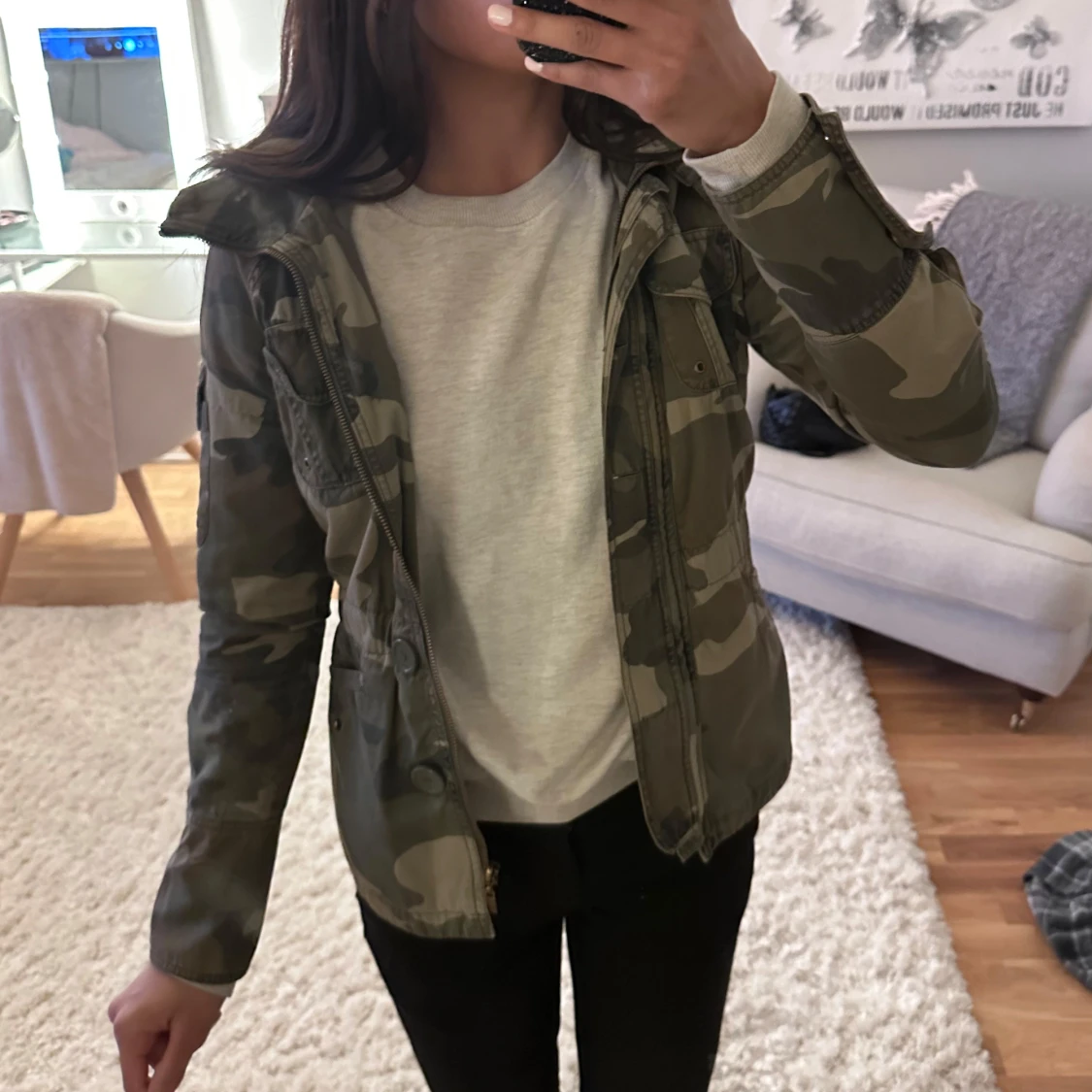 Camouflage vindjacka med dragkedja