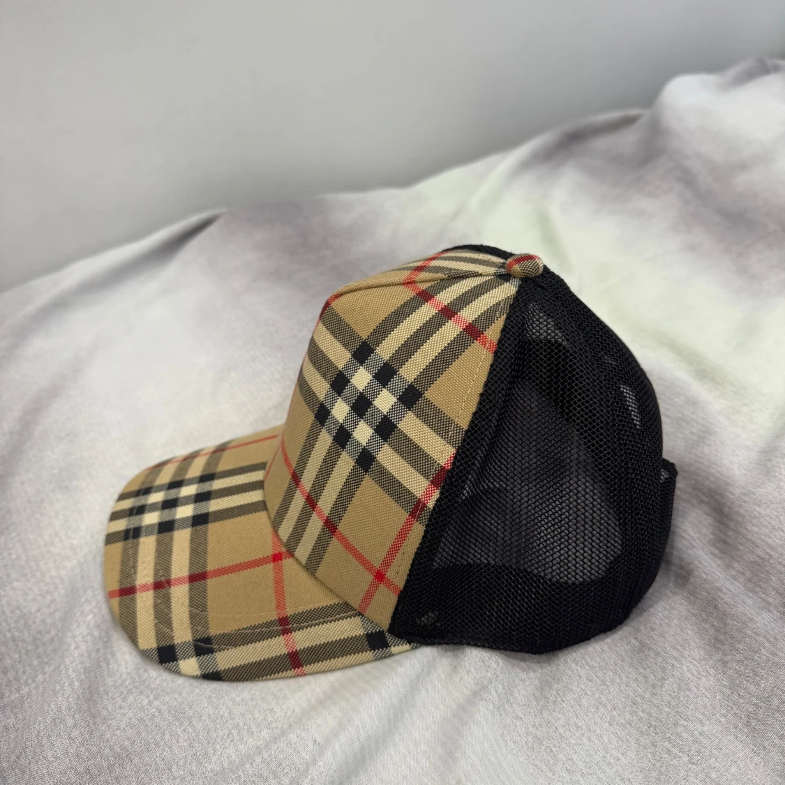 Burberry Keps - 1