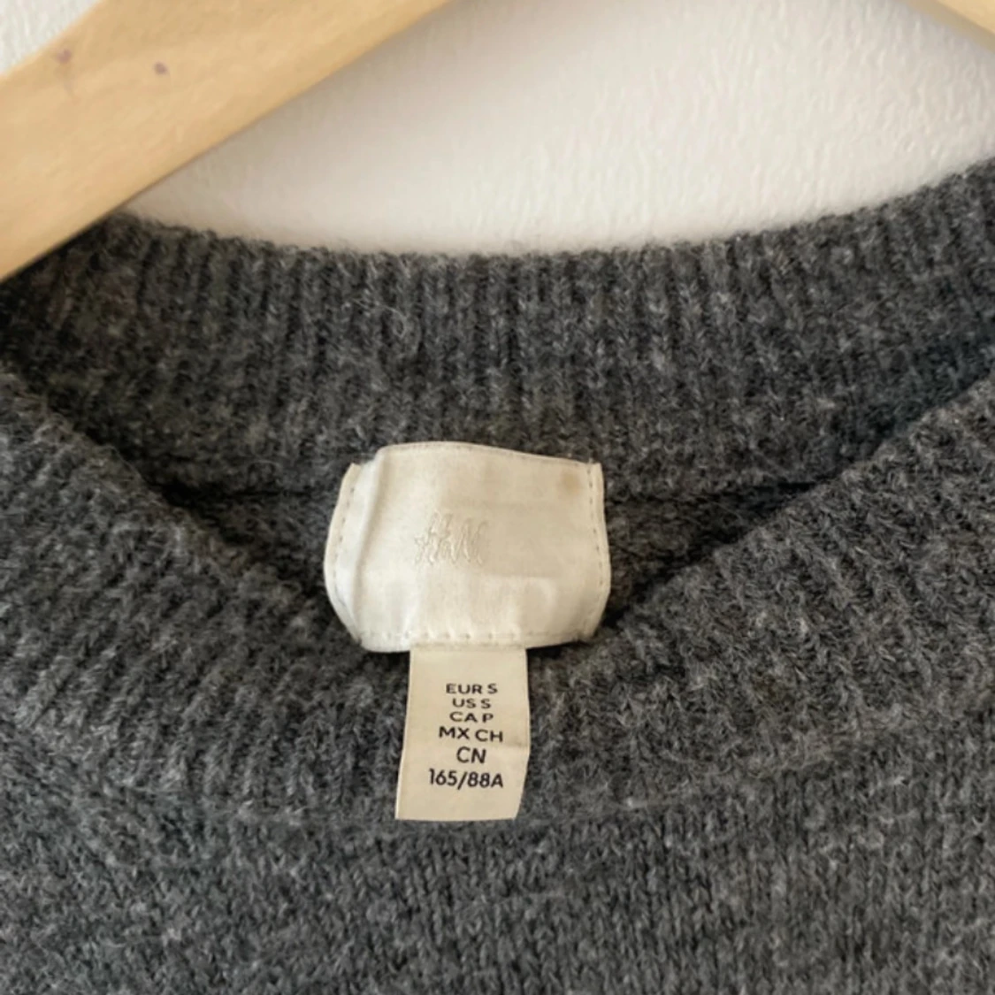 Grå stickad tröja från H&M - 2