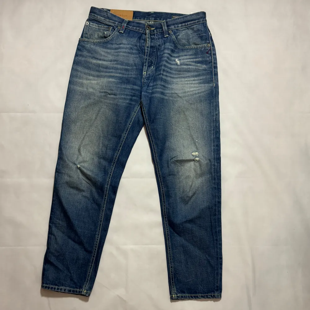 -model: Dondup Brighton fit - Conditon:8/10 - size W/32- retail price:3499 SEK J11. Farkut & Housut.