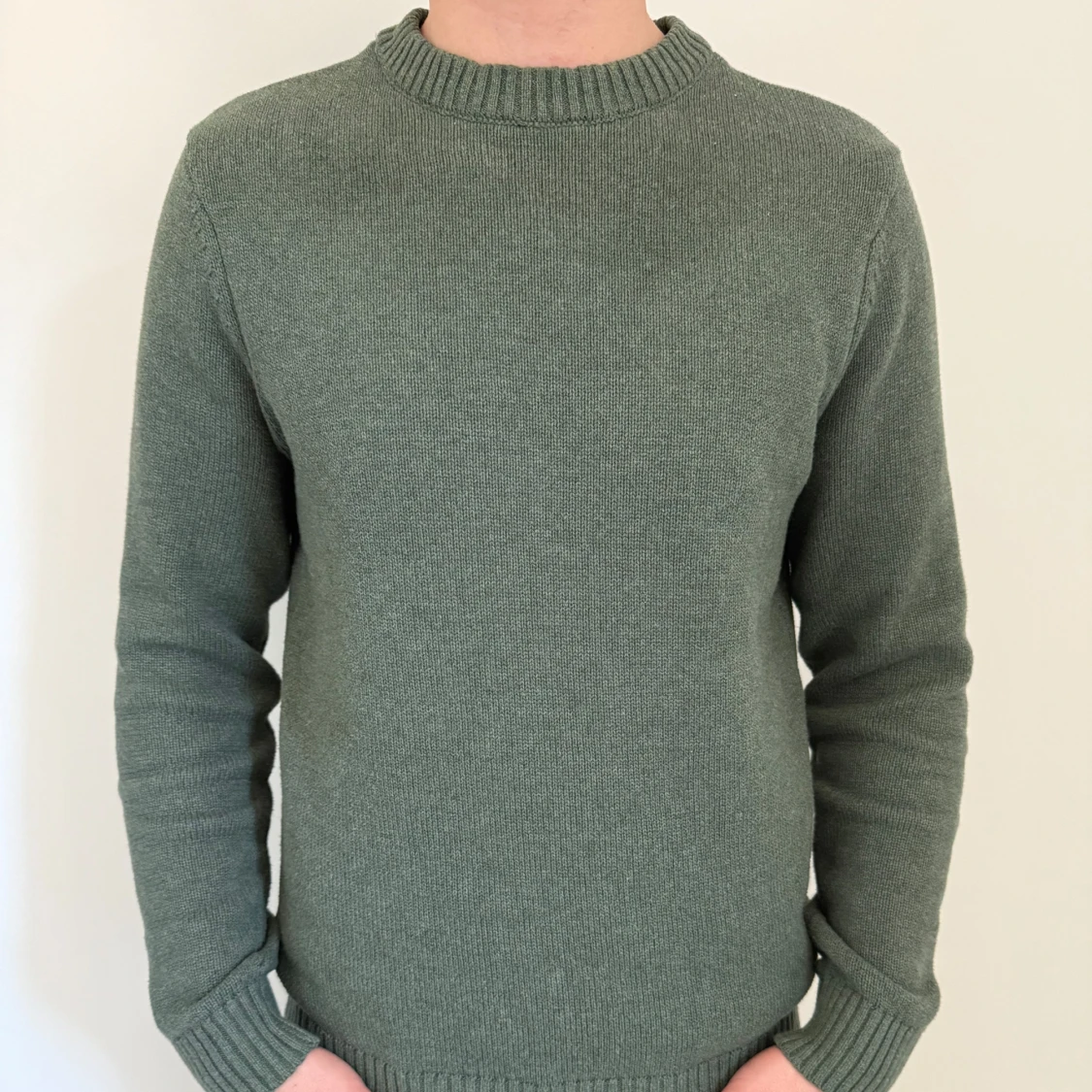 Grön stickad tröja