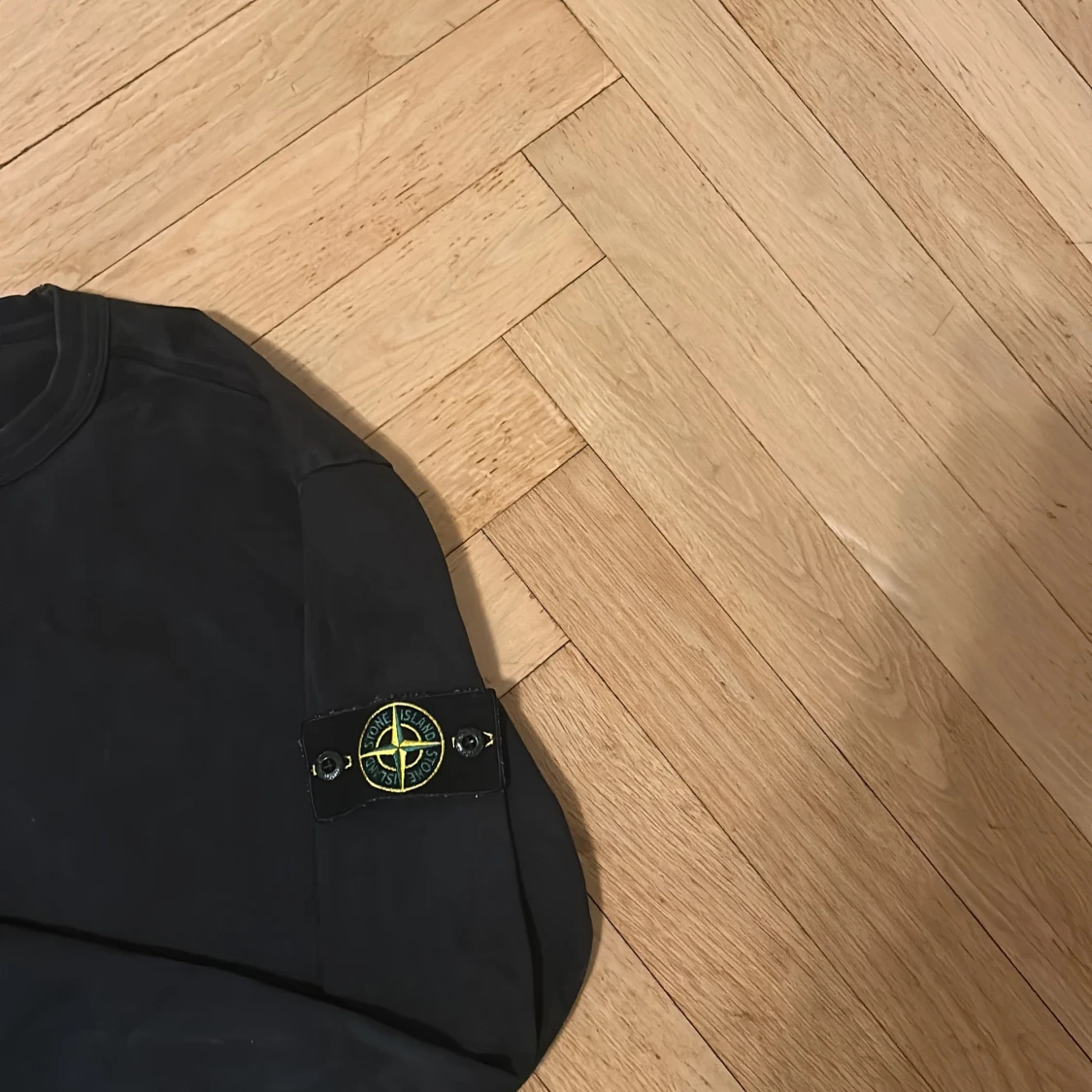 Svart tröja från Stone Island - 1