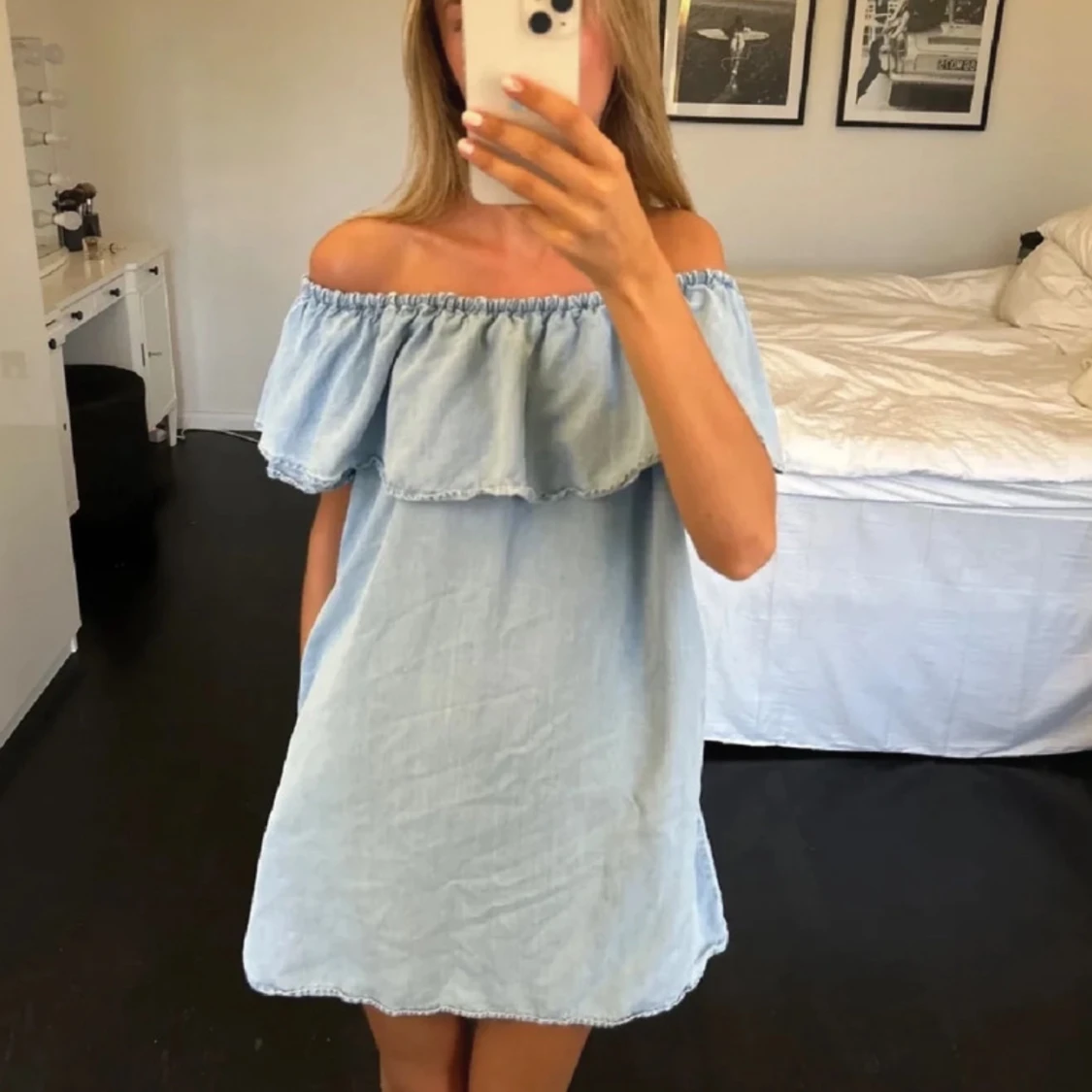 Zara offshoulder klänning