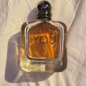 Stronger with you parfym - Säljer en 100 ml SWY med kanske typ halva  kvar. Skriv om ni har frågor.