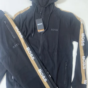  Pyjamas  - Helt nya, och jag har storlek m,s 