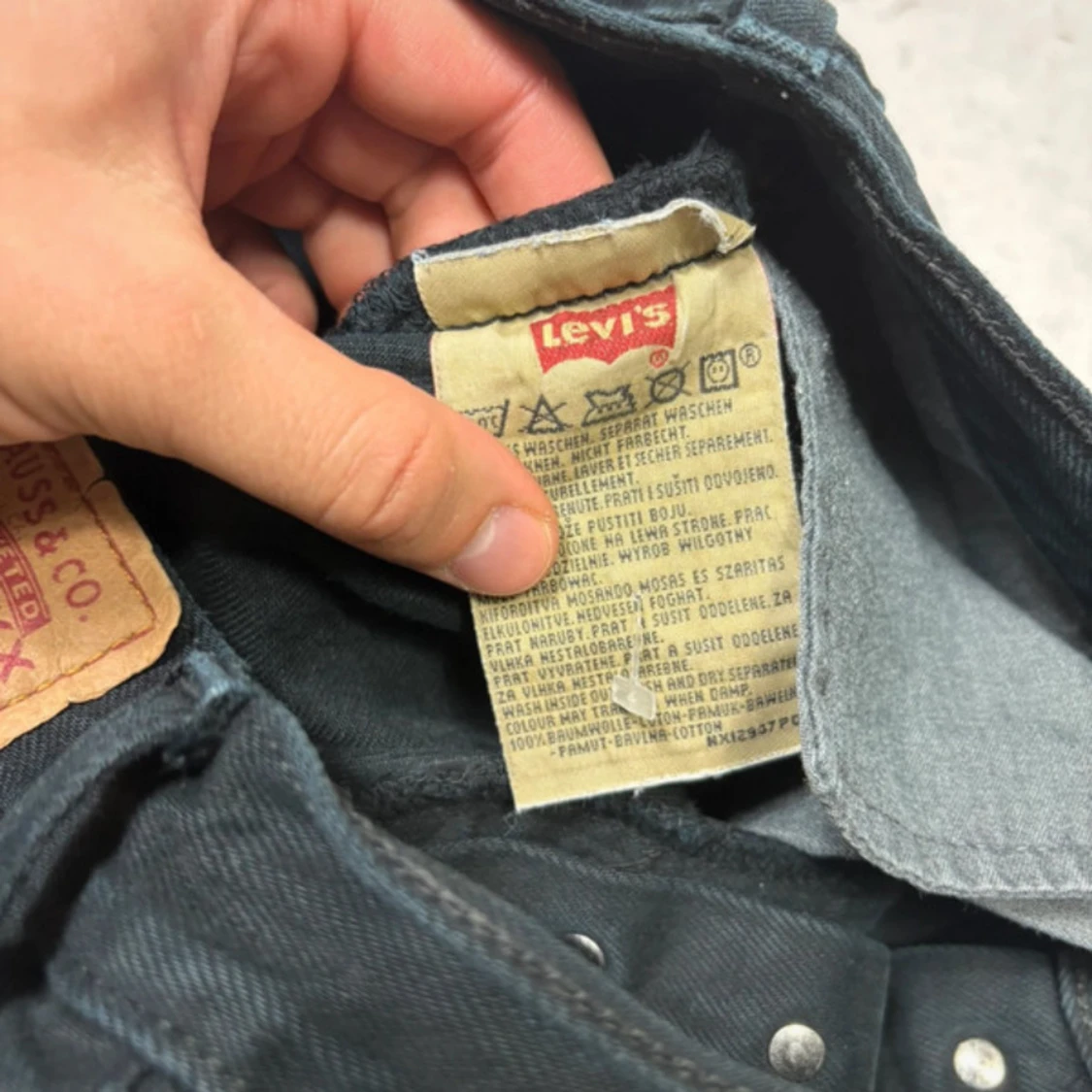 90s Levi's 501  32/34 - 4