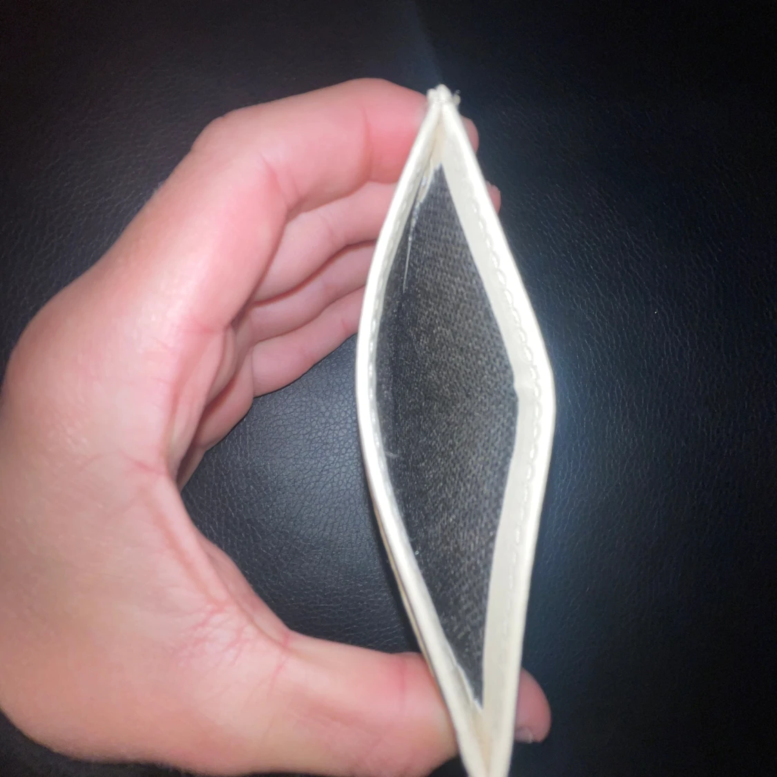 Vit och lila rutig kortplånbok - 1