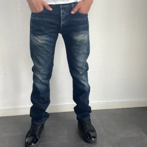 Replay Jennon jeans  W33 L32 - Replay Jennon jeans: pris:499kr| Storlek:W33 L32|Skick:9,8/10| Hör av dig vid minsta lilla fundering eller fråga| 