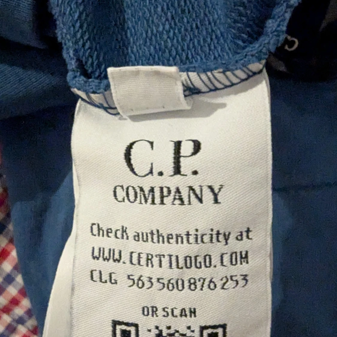 Blå sweatshirt från C.P. Company - 3