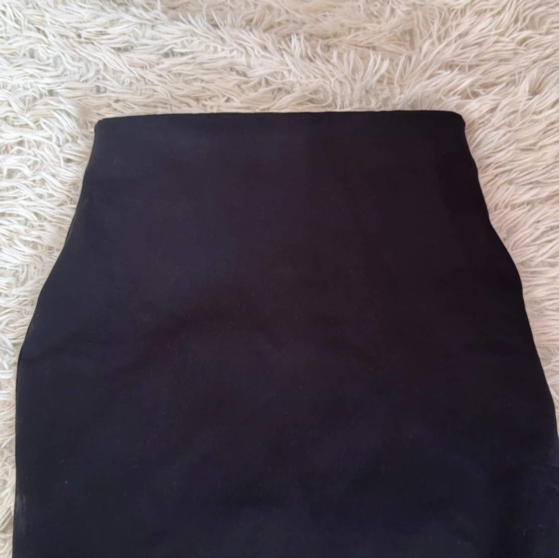 Svart tight kjol från Cubus XS - 1