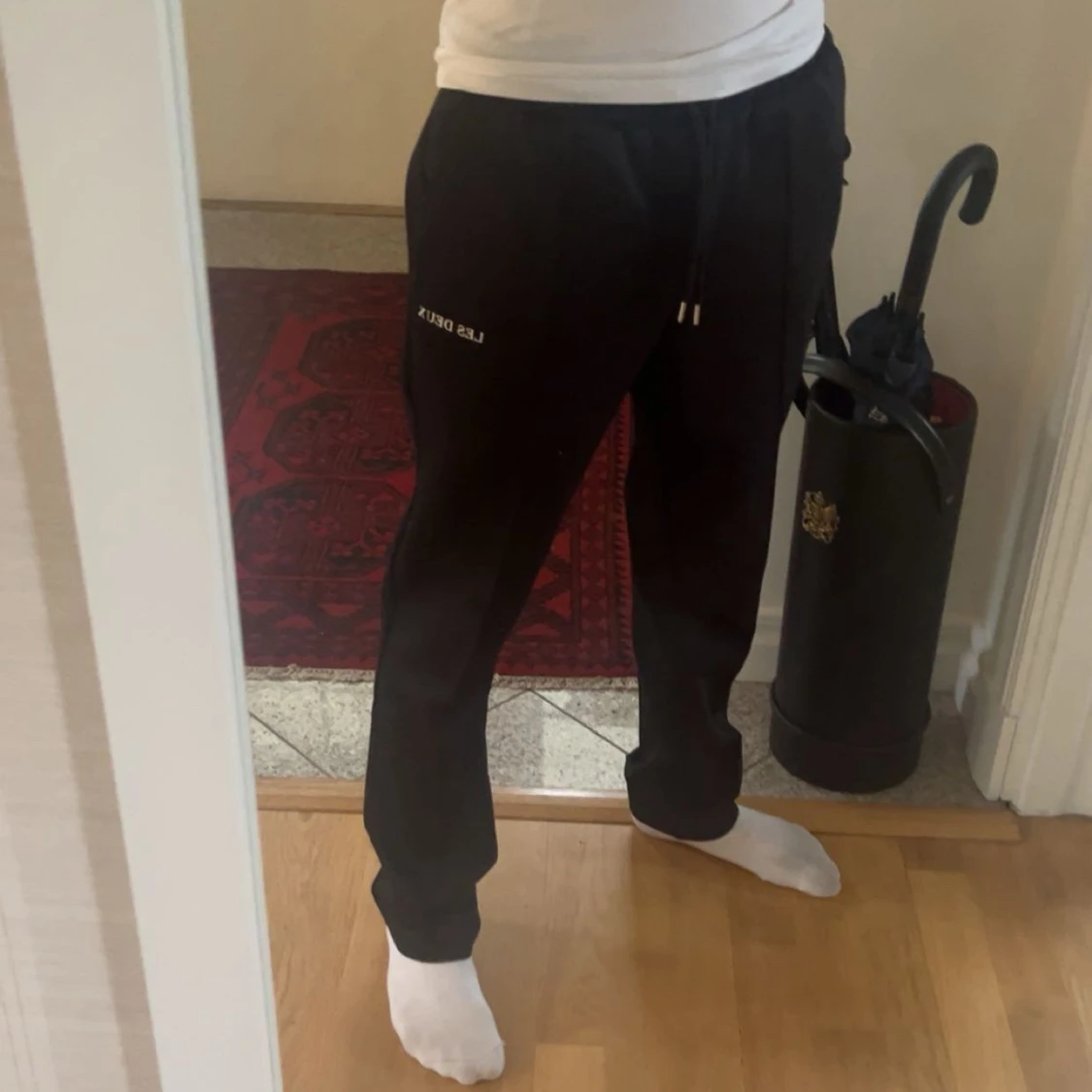 Svarta mjukisbyxor från Les Deux - 2