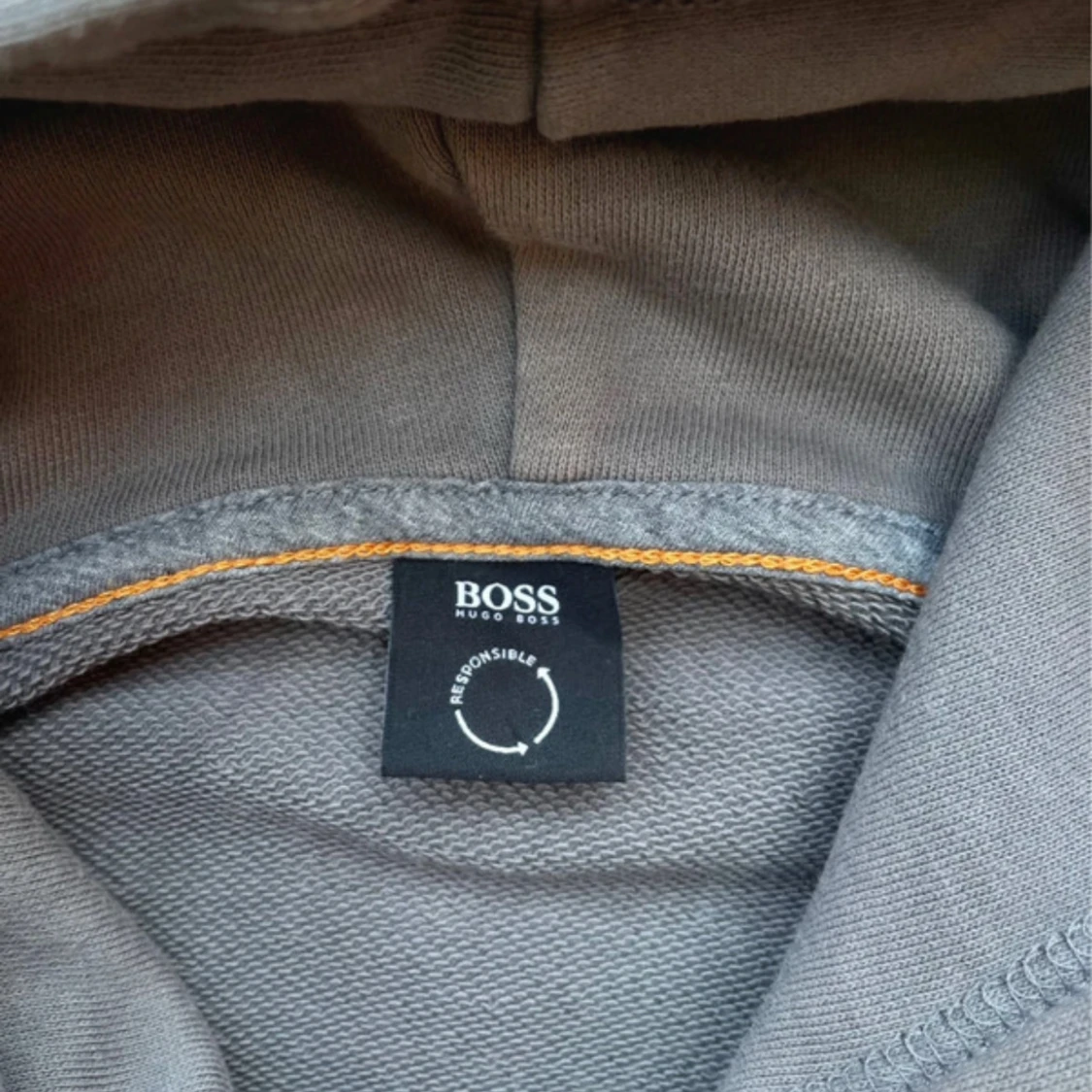 Mörkgrå Hugo Boss hoodie - 4