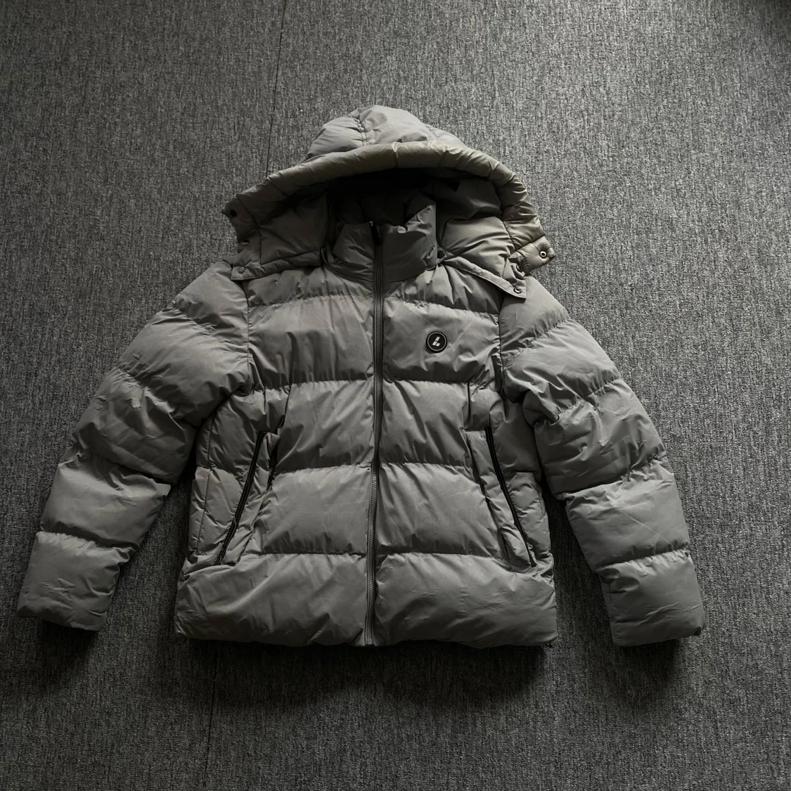 Grå jacka från Lorenzo Veratti