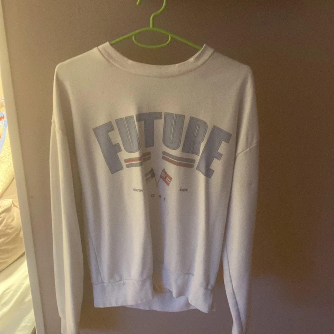 Vit sweatshirt med FUTURE-tryck Lefties