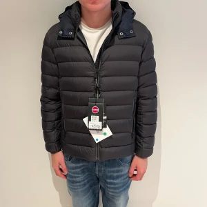 Colmar jacka  - Köp sker via vår hemsida - ricodelluxury.com