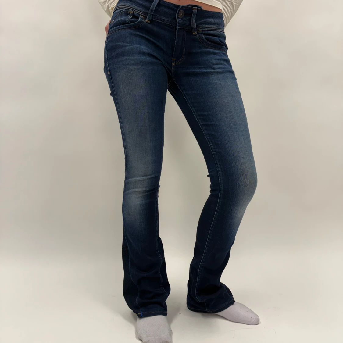 Mörkblå bootcut jeans - 1