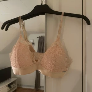 BH Lindex  - Knappt använd!💓