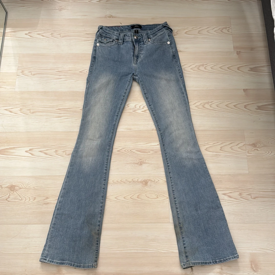 True Religion ljusblå bootcut jeans