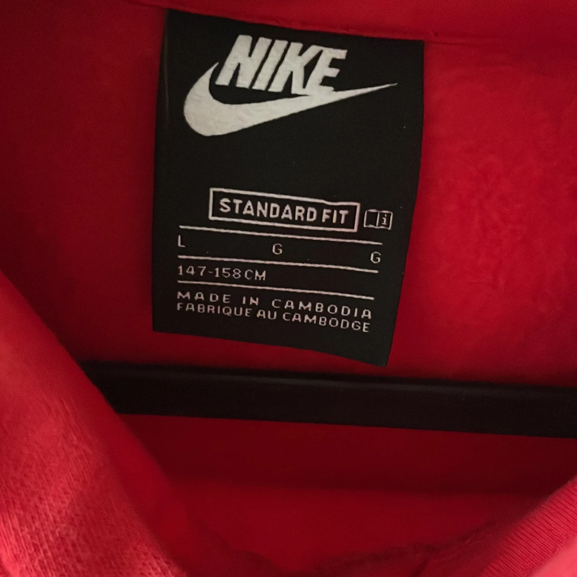 Röd hoodie från Nike - 1