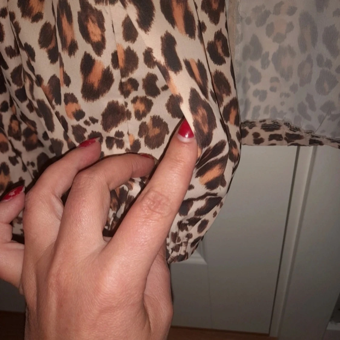 Leopardmönstrad overshirt från H&M - 3